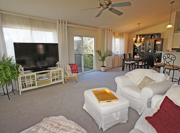 4th image of 152 Meredith Ln Unit 8-1