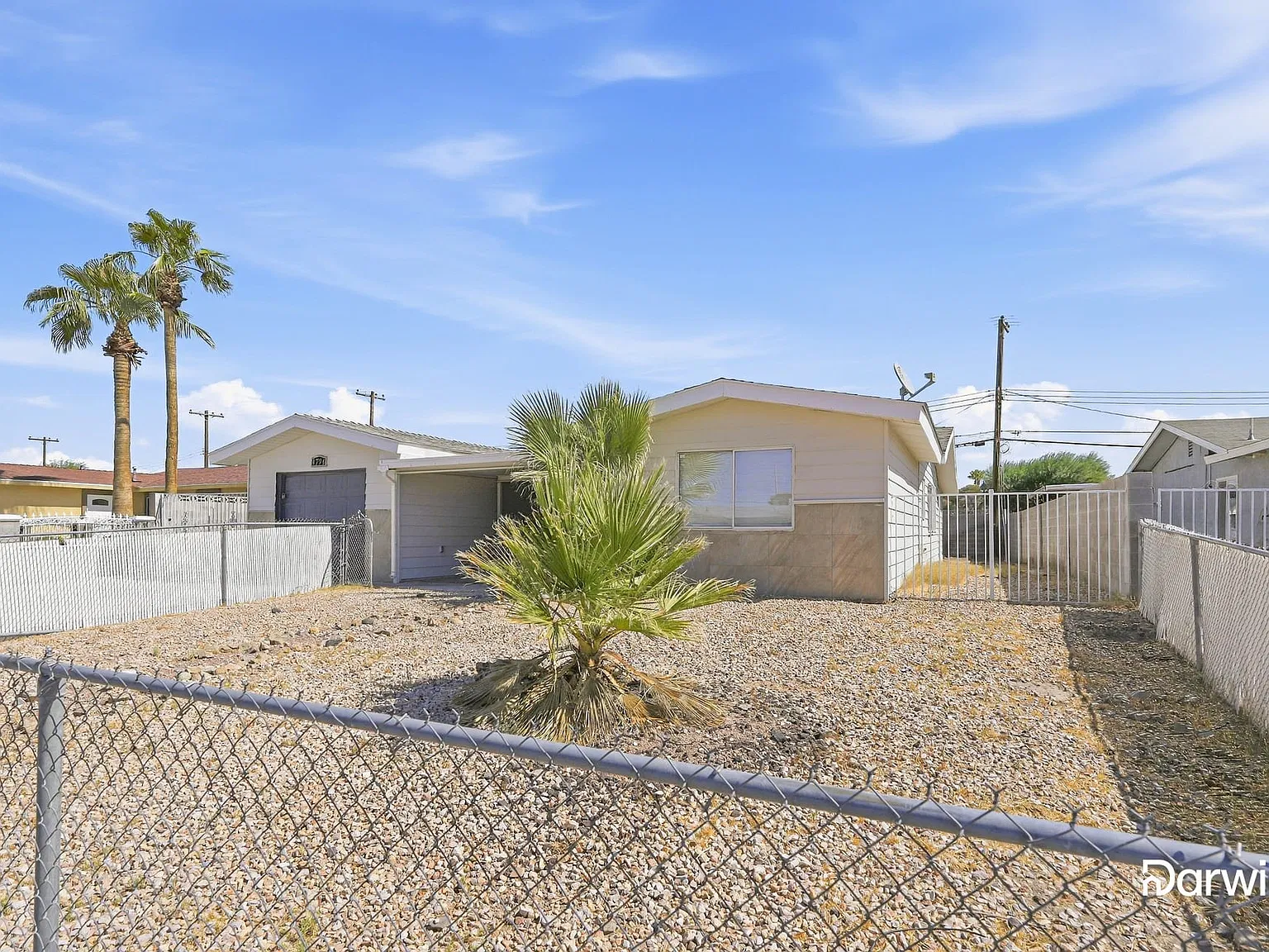3 bed, 2.0 bath, 1580 sqft, $1,690 — Photo 1
