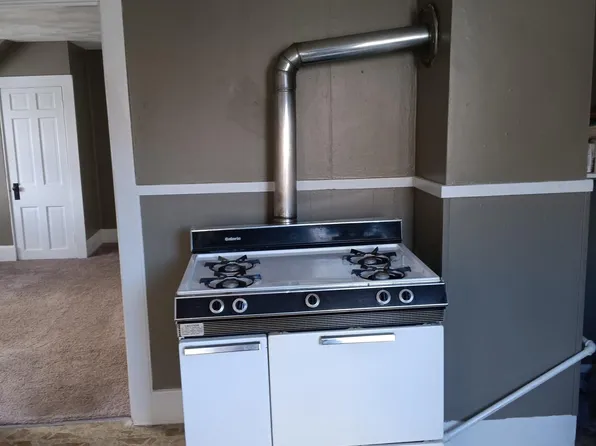 37 Sumner Ave, Cranston, RI