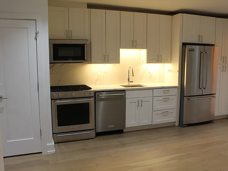 5110 Fort Totten Dr NE #4 — Photo 1