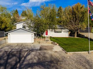 70 Upper Clear Creek Rd, Buffalo, WY 82834