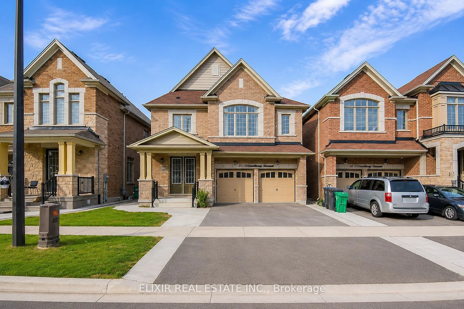 4 bed, $3,500 — Photo 1