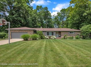 7541 Philwood Dr, Lansing, MI