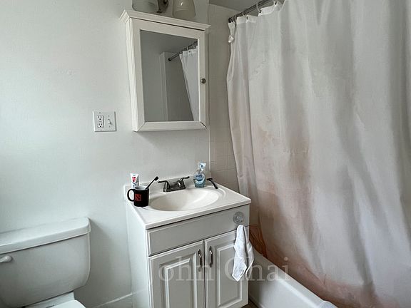 5th image of 86 Brainerd Rd APT 17