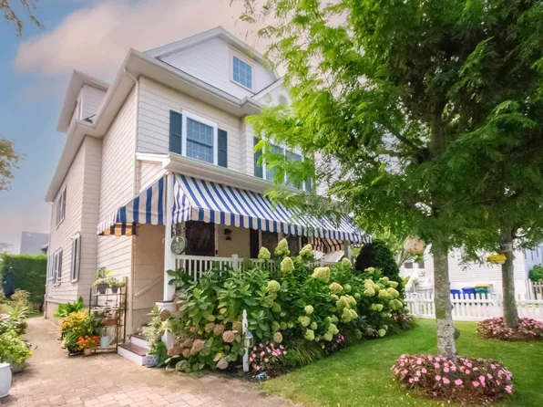 906 Columbia Ave, Cape May, NJ 08204