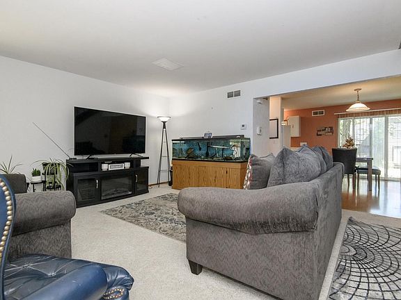 4th image of 6941 W Glenbrook ROAD #3