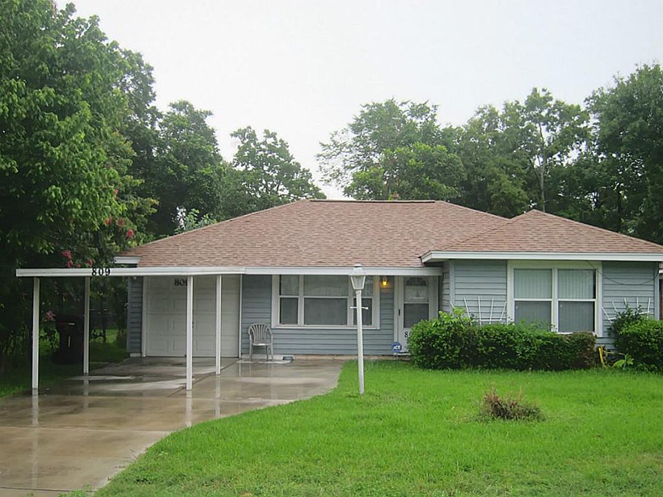 809 AVENUE J