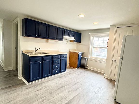 4th image of 515 N West St APT 4