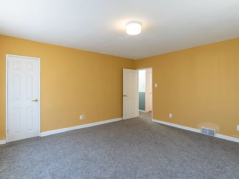 7101 Dorel St — Photo 16