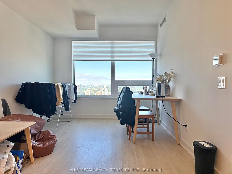 8 Wellesley St W #5010 — Photo 6