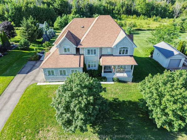 44 Orchard Dr, Mono, ON L9W 6L6