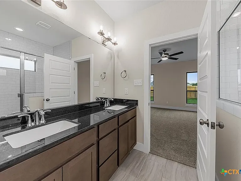 920 Campbelton Dr — Photo 21