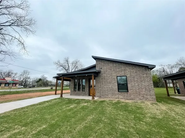 125 W Sears St, Denison, TX 75021