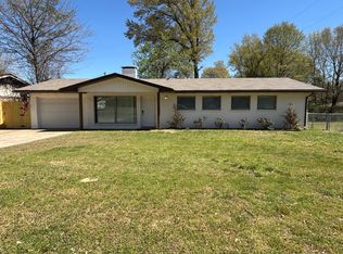 3506 Robinhood Ln, Texarkana, TX 75501