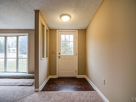 3rd image of 254 Plantation Dr