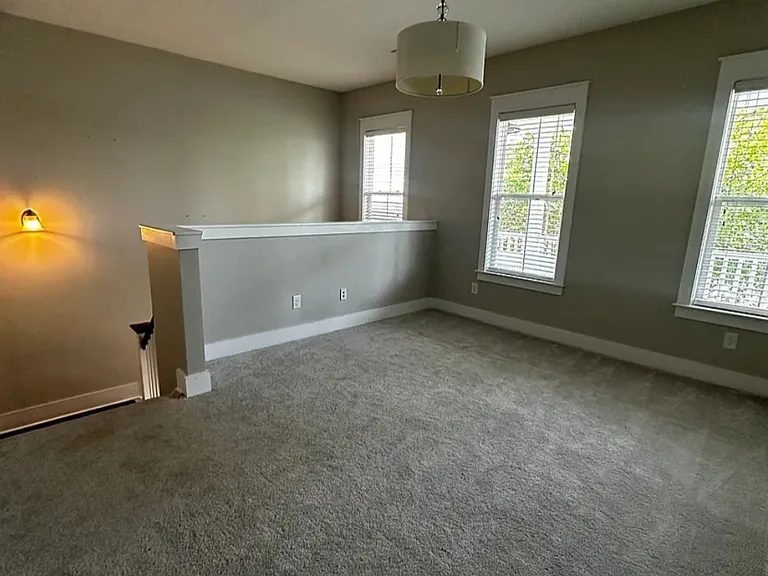 232 Summers Dr — Photo 19