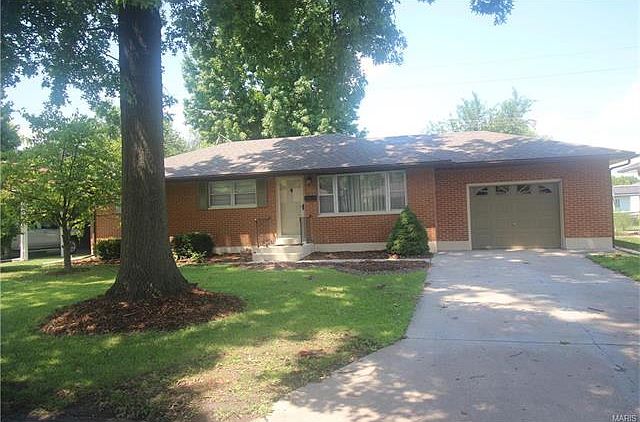 1st image of 2589 Lynch Ave