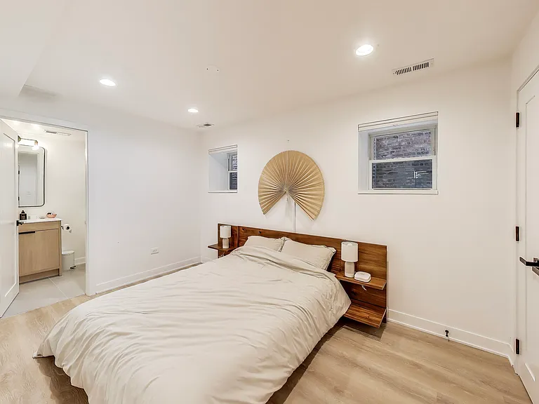 2619 N Kimball Ave #G — Photo 7