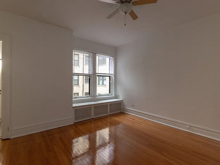 445 W Melrose St #A4 — Photo 15
