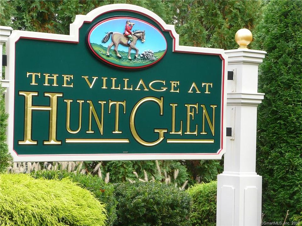 1st image of 79 Hunt Glen Dr #79