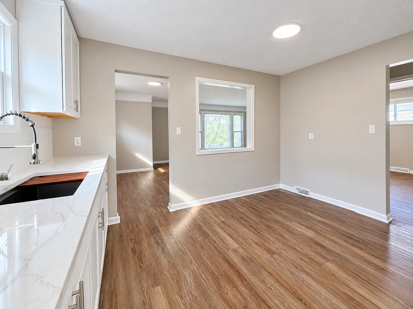3 bed, 1176 sqft, $1,595 — Photo 3