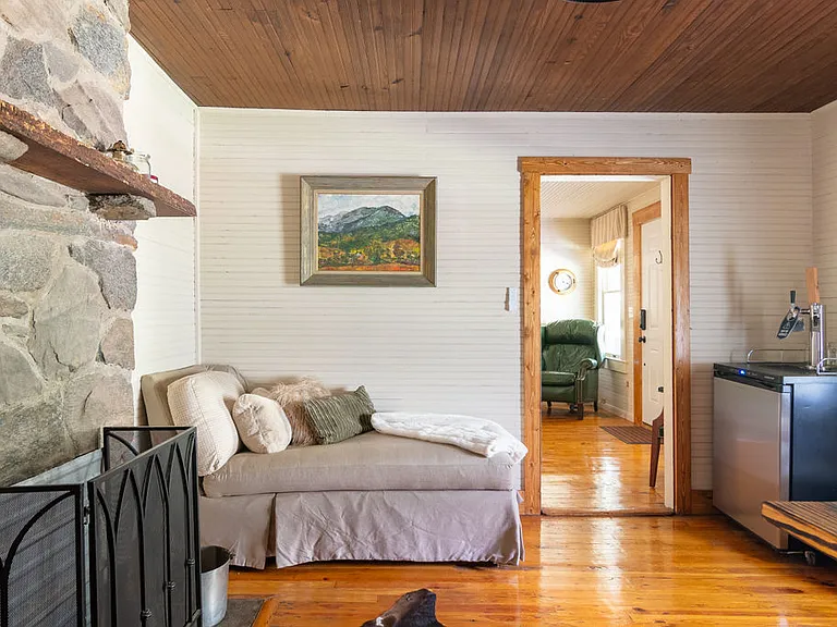 4266 Blue Rock Rd — Photo 12