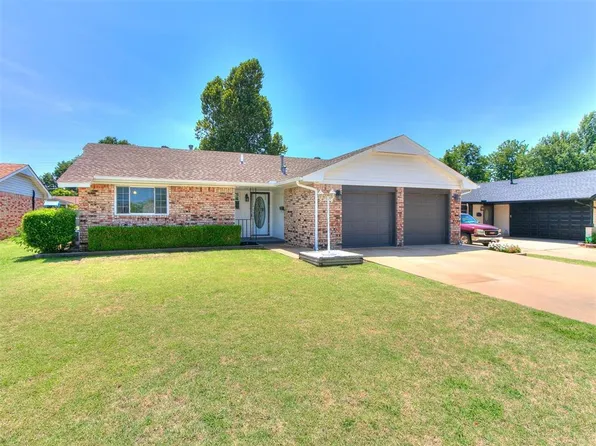213 Holbrook Dr, El Reno, OK 73036