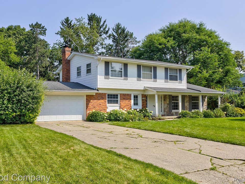 1st image of 31193 Churchill Dr