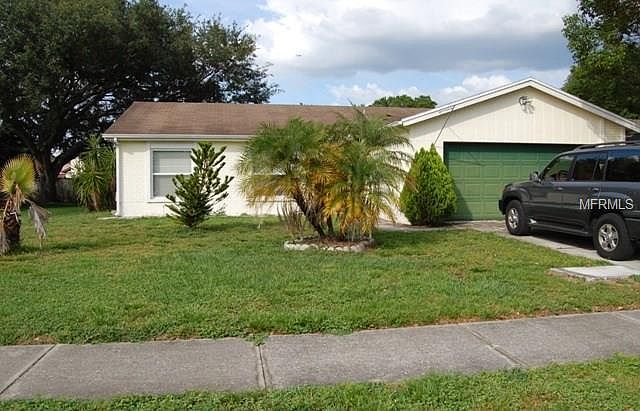 1st image of 4917 Oakshire Dr