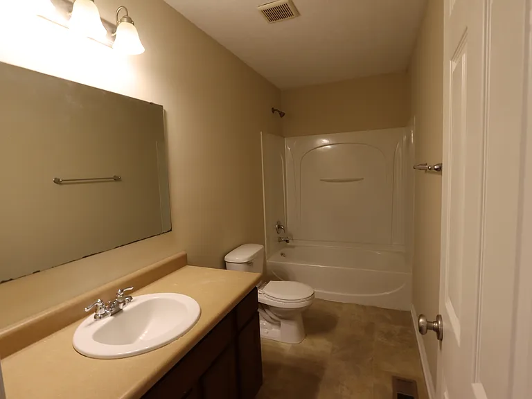 218 Sunset Rd — Photo 11