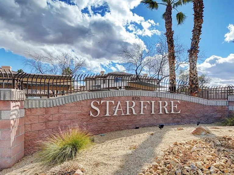 8725 W Flamingo Rd #243 — Photo 3