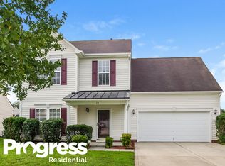 121 Crestwood Dr, Mount Holly, NC 28120