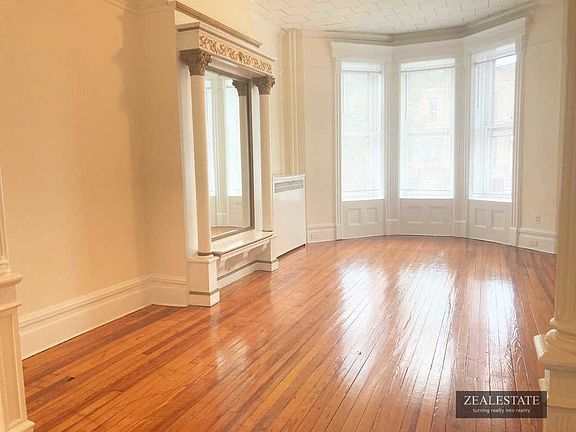 2nd image of 4711 6th Ave #2