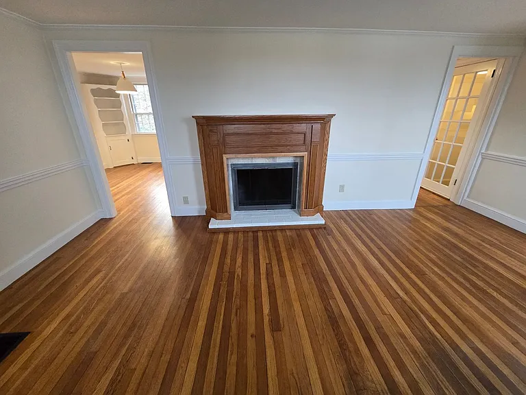 5 Hillside Ave — Photo 4