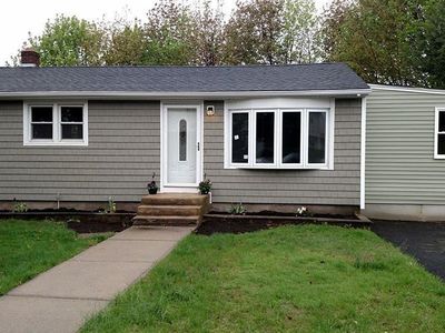 109 Woodland Ave, Cranston, RI, 02920