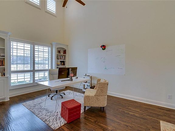 5th image of 405 Whittier St