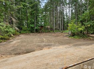 1291 N Potlatch Dr, Hoodsport, WA