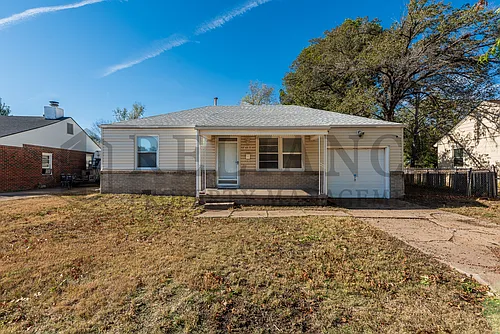 731 S Apache Dr Photo 1
