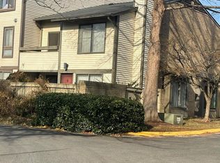 1 Fifeshire Ct, Gaithersburg, MD 20886