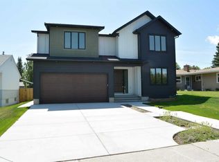 3511 N 34th Ave SW, Calgary, AB T3E0Z6