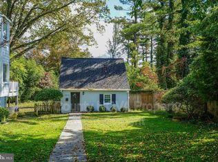 4019 Oxford St, Annandale, VA 22003
