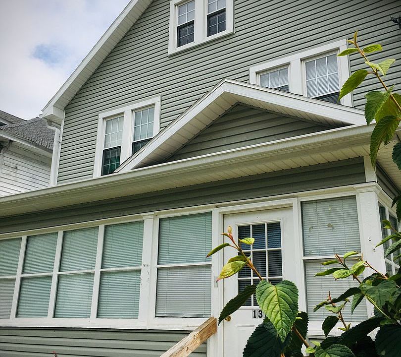 1st image of 1316 Lynn St