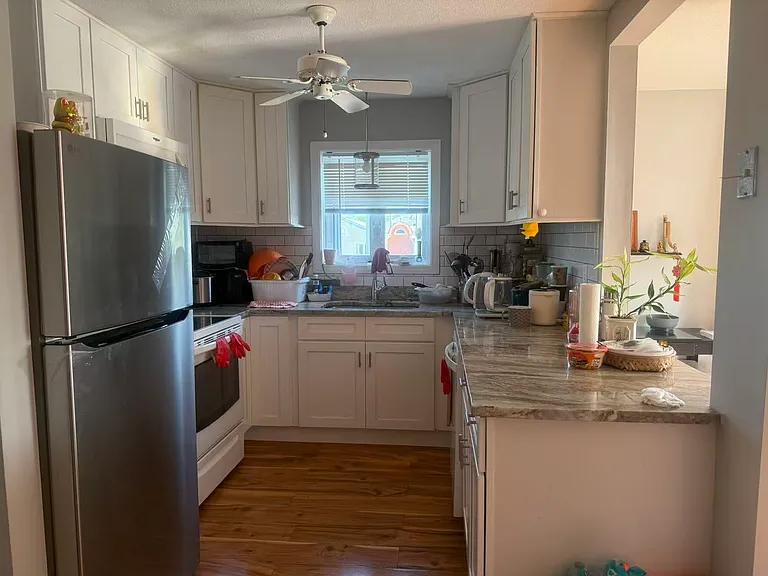 728 Beverage Hill Ave #26 — Photo 4