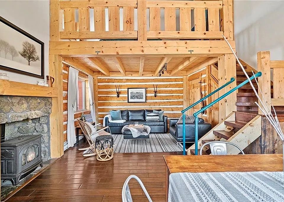 1st image of 254 Cove Blvd #1