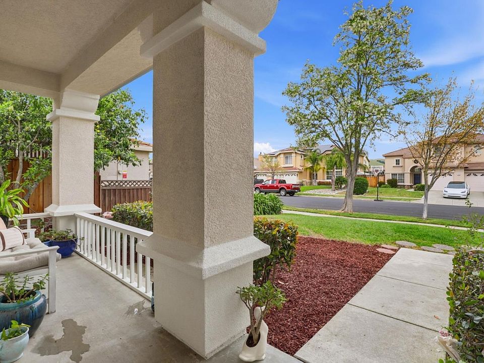 1st image of 1510 Dovetail Way
