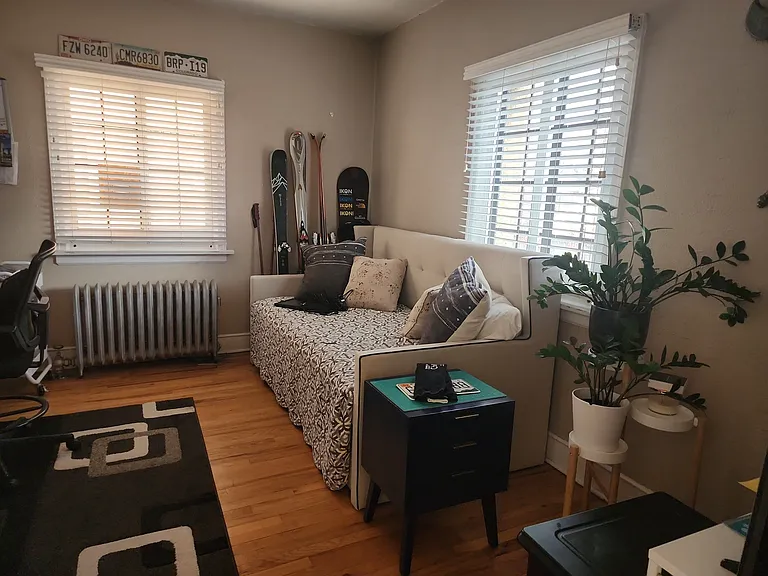 1422 E 8th Ave — Photo 35
