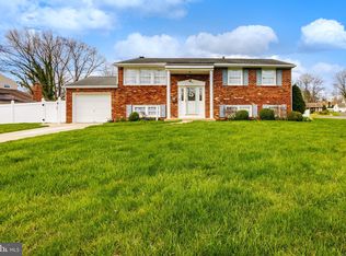 800 Ellis Jones Rd, Turnersville, NJ 08012