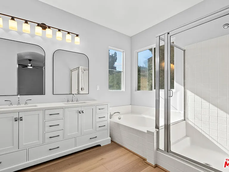 30311 Ashfield Ct — Photo 20