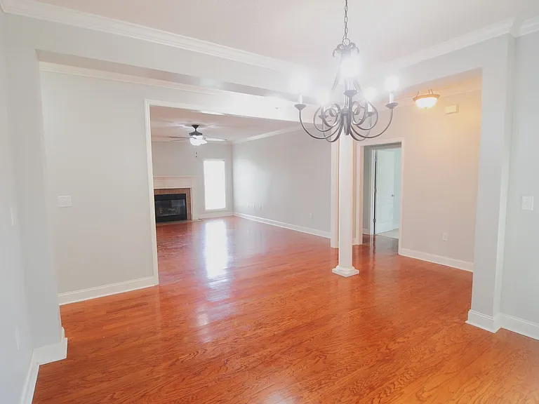 5016 Liberty Park Cir SE — Photo 6