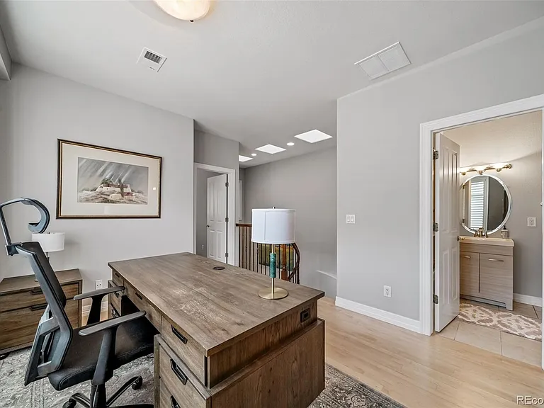 257 S Jackson St #A — Photo 23
